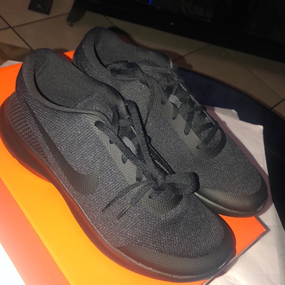 nike flex experience rn 7 wide